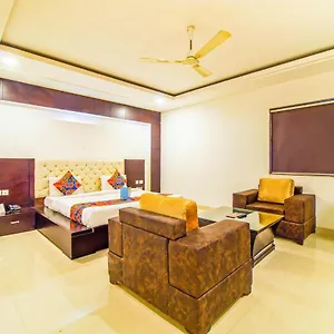 Fabhotel Transit Delhi Airport Hotel